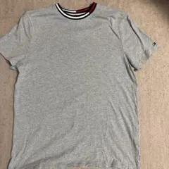 トミーヒルフィガー Tシャツ