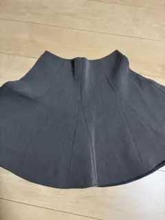 インパン裏地付きフレアミニスカート　グレー　Mサイズ