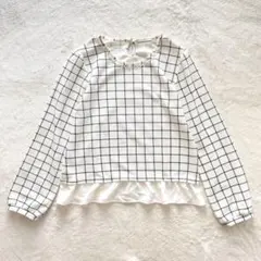 ヘルシーカレン 格子 チェック柄 パフスリーブ ビジュ付き 長袖トップス フリルのサムネイル
