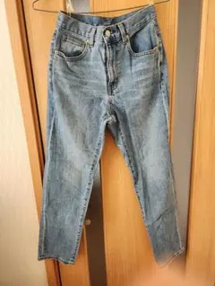 GU ストレートデニム 221-342381