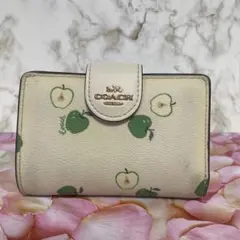 COACH 二つ折り財布 グリーンアップルのサムネイル