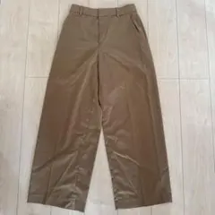 UNIQLO 感動ワイドパンツ　S