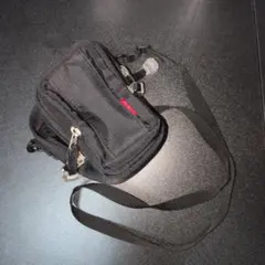 Di feel ショルダーバッグ ブラック