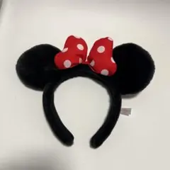 ミニーマウス カチューシャ 赤いリボン