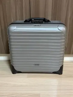2026年最新】rimowa salsaの人気アイテム - メルカリ
