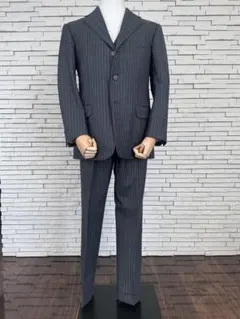 Ermenegildo Zegna ゼニア　スリーピース　ストライプスーツ