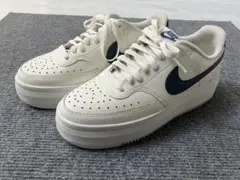 nikeコートビジョンアルタ25