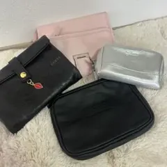 新品 GUESS ゲス ポーチ 4点セット 化粧ポーチ まとめ売り