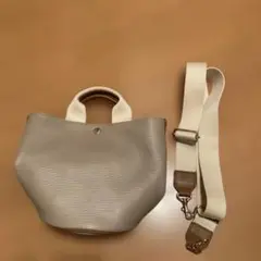 トプカピ　グレー 合成皮革 ショルダーバッグ