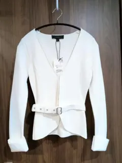 ZARA 新品　白　 ノーカラージャケット XS　ストレッチ　カーディガン