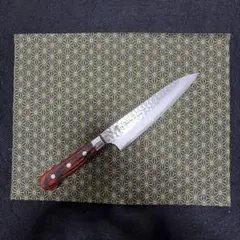 V-SPEC ダマスカス三徳包丁V10スペシャル鎚目牛刀180mm V-SPEC ダマスカス三徳包丁V10スペシャル鎚目牛刀180mm - メルカリ