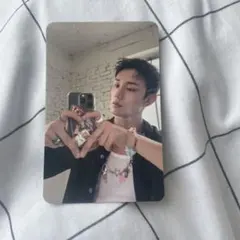 Item thumbnail for item 62d1853d-c89c-46d8-b81e-525f7f163884