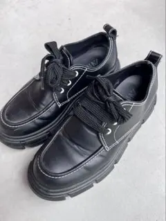 ZARA（ザラ）チャンキーソール シューズ トップステッチのサムネイル
