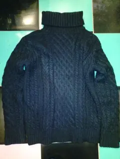 ケーブルニット タートルネックセーター 黒　S　フィッシャーマン