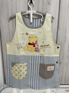 新品未使用♡保育士エプロン♡レディースエプロン♡プーさんエプロン