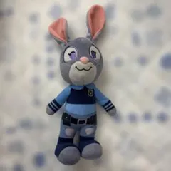 最終値下げ‼️ズートピア ジュディ・ホップス ぬいぐるみ - メルカリ