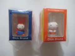ミッフィー　ミニチュアパッケージチャーム　２個セット　キーホルダー