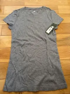 【送料無料】Banana Republic グレー 半袖Tシャツ XS ※未使用