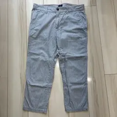 メンズ　GapKHAKIS LIVED IN CROP ストライプ パンツ33のサムネイル