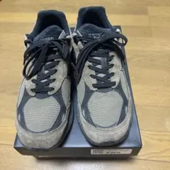 JJJJound × New Balance 990V3 27.5cmのサムネイル