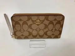 新品　未使用　COACH　コーチ　長財布　ファスナータイプ