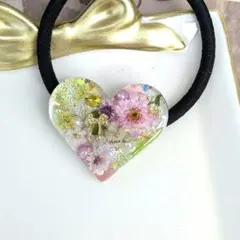 レジンヘアゴム 大ぶり　ピンク　かすみ草　バラ　パール レジンヘアゴム 大ぶり ピンク かすみ草 バラ パール - メルカリ