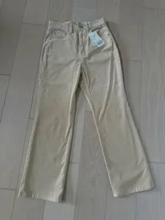 新品タグ付き　アイボリー　コーデュロイパンツ　38