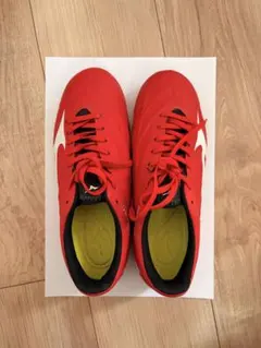 サッカー｜シューズ｜1回着用のみ｜サイズ不明｜中敷23cm｜ミズノのサムネイル