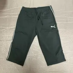PUMA 黒ハーフパンツ
