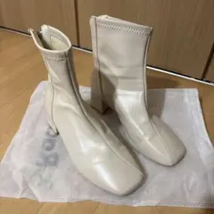 ヒールブーツ　24.5cm