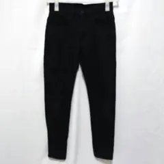 スキニーパンツ