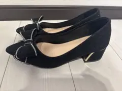 【美品】黒リボン付きパンプス　24㌢　ラメ年中素材