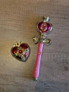 岡*子様 セーラームーン ガチャ ステッキとコンパクト