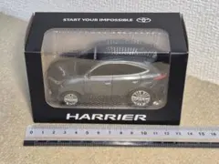 非売品　トヨタ ハリアー　プルバックカーのサムネイル