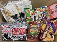 お菓子　大量　まとめ売り② 徳用チョコシュー　カントリーマアム　パイの実