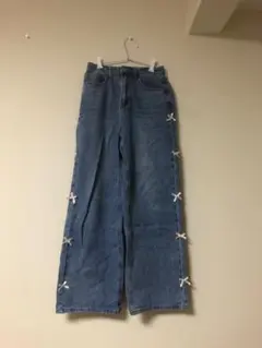 【美品】リボン付きライトブルーデニムパンツ