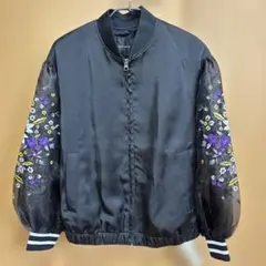 ROSE BUD 刺繍シースルー袖 ブルゾン ブラックのサムネイル
