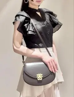 最終お値下げ snidel フリルノースリブラウス