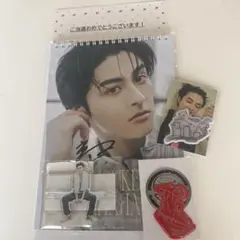 新品・未開封】新原泰佑 カレンダー 2026 アクリルスタンド サイン入り