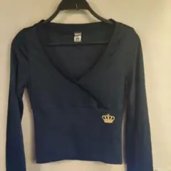 アディダス