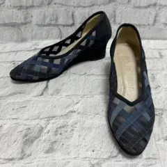 Item thumbnail for item 2c4e12ae-af8e-4d22-ac5f-c928a190beb6