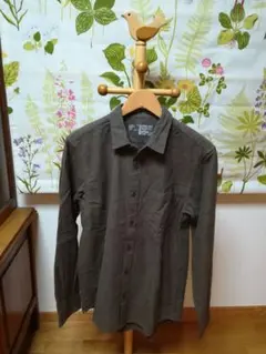 ✨良品計画 無印良品 薄茶色系の長袖シャツMサイズ♪