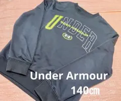 UNDER ARMOUR ブラック トレーナー☺︎140㎝