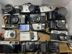 フィルムカメラ まとめ売り - メルカリ