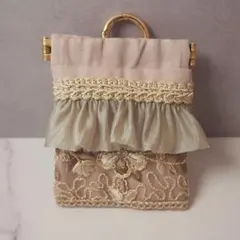 バッグに付けられる お守りみたいなお薬ミニポーチ