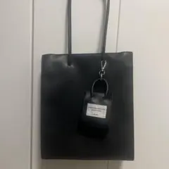 Item thumbnail for item f5f6ff32-d545-4b79-b808-379f068c3f62