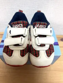 【美品】ファミリア アシックス 赤チェック 16.5