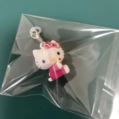 ハローキティ　サーティワンアイスクリーム　チャーム　めじるしアクセサリー
