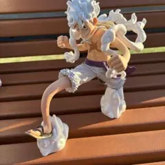 ワンピース ルフィ ギア5 フィギュア