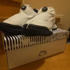 CMF approach 03 MOC WHITE 2025SS US8